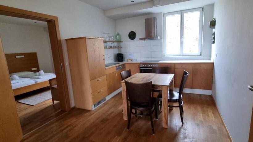 酒店 Wirtshaus Leindl