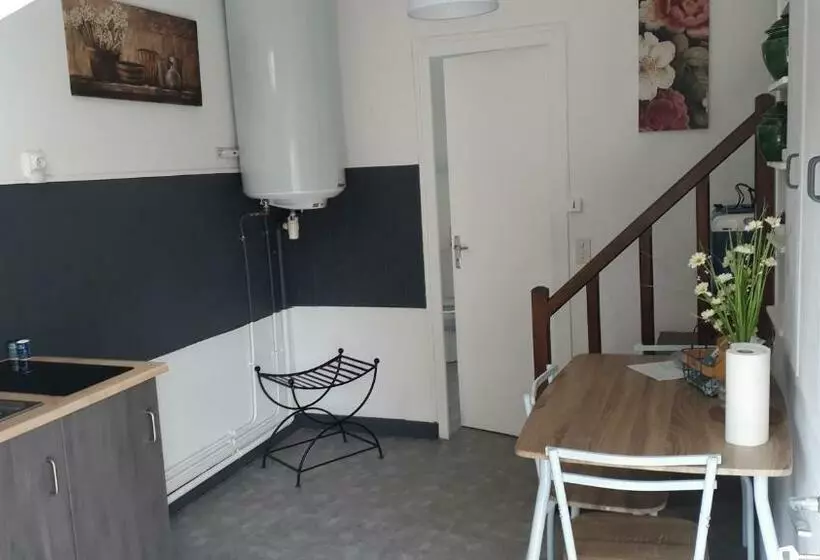 La Pivoine, Un Logement 2 Pieces En Centre Bourg