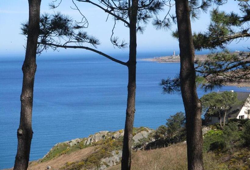 Le Presbytère, Cotentin, Val De Saire, Fermanville, Proximité Immédiate Mer Et Forêt