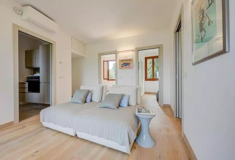 The Stylish Flat 900m From Cerro Beach