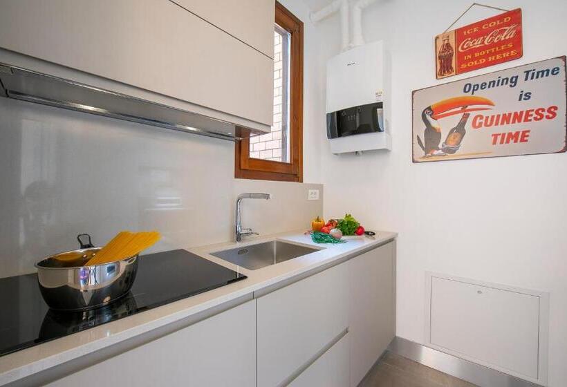 The Stylish Flat 900m From Cerro Beach