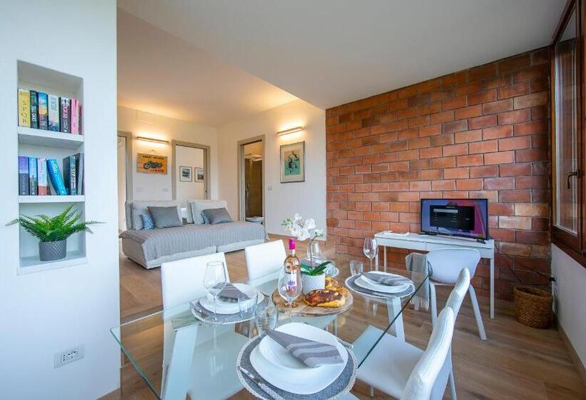 The Stylish Flat 900m From Cerro Beach