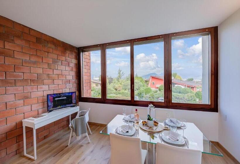 The Stylish Flat 900m From Cerro Beach