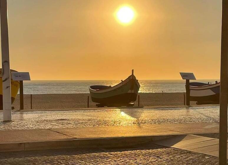 Cantinho Da Praia Apartments