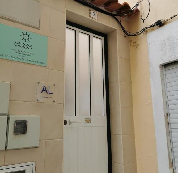 Cantinho Da Praia Apartments