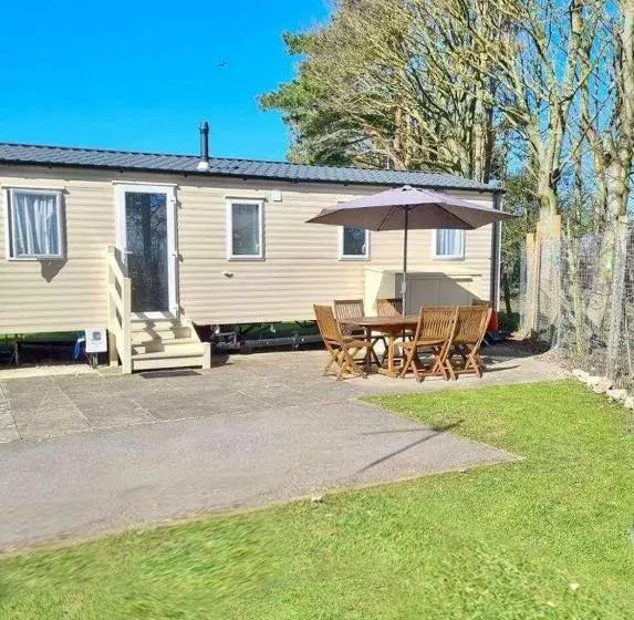 Lake District Willerby Vogue Lodge, Lake View On Haven Lakeland Gold Grade