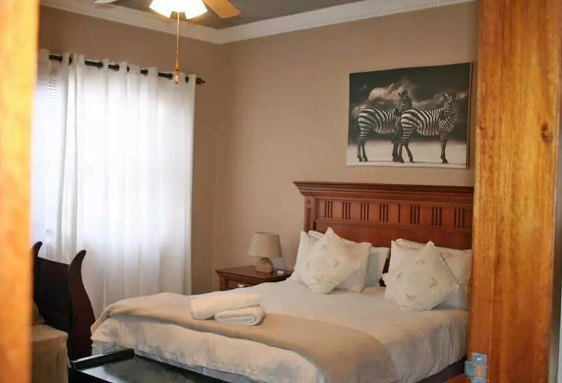 پانسیون Room In Bb   Room For 4 Guests   Amarachi Guesthouse In Swakopmund Namibia   Beach In 500m