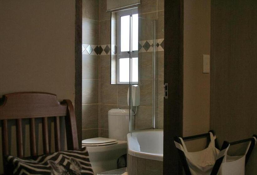 پانسیون Room In Bb Room For 4 Guests Amarachi Guesthouse In Swakopmund Namibia Beach In 500m