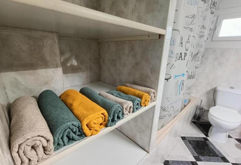 Piso Calidad Precio Junto A La Playa De La Victoria