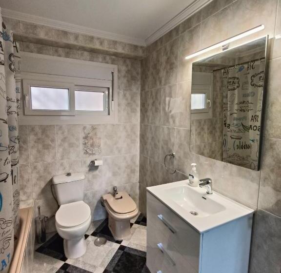 Piso Calidad Precio Junto A La Playa De La Victoria