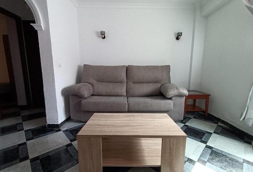 Piso Calidad Precio Junto A La Playa De La Victoria