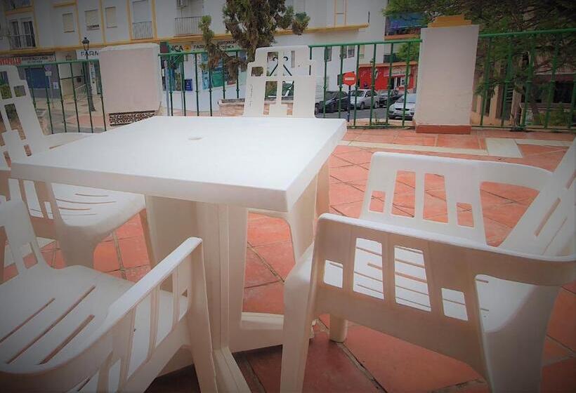 Apartamentos La Libertad Estepona