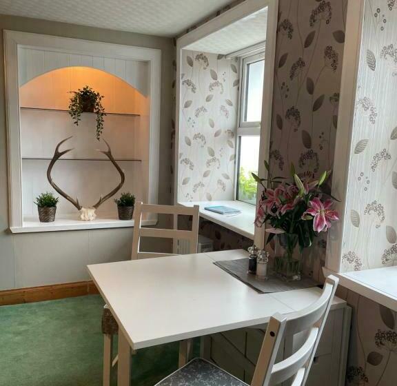 Bed and Breakfast Forty Five, John Street, Stromness