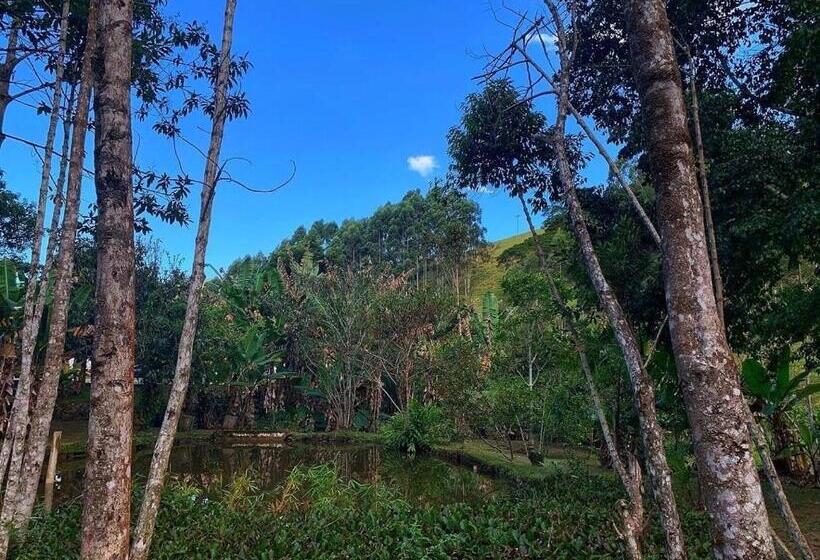 Casinhas Em Terras Frias