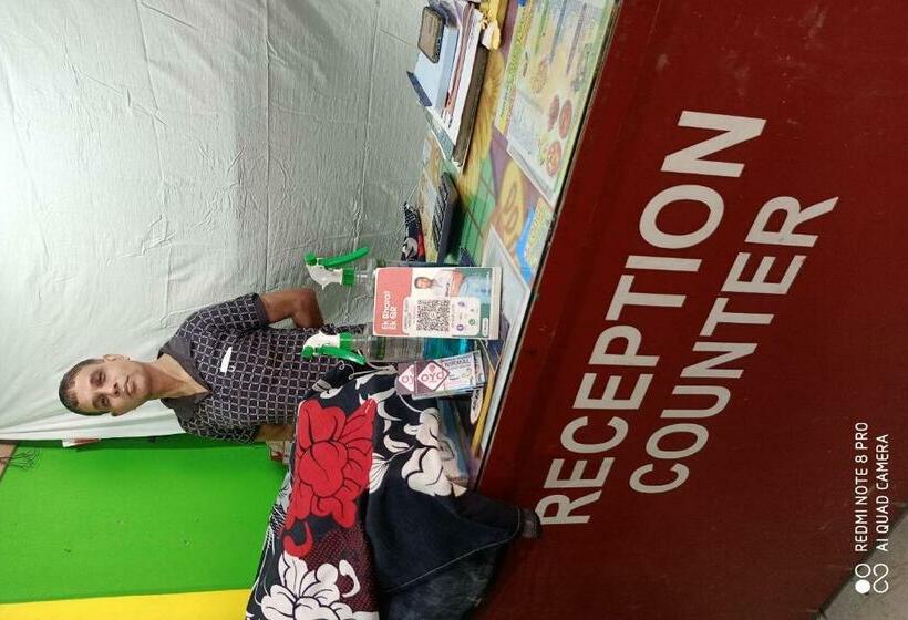 Hotel Oyo 82612 Nirmal Guest House