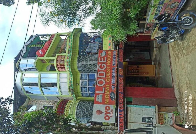Hotel Oyo 82612 Nirmal Guest House