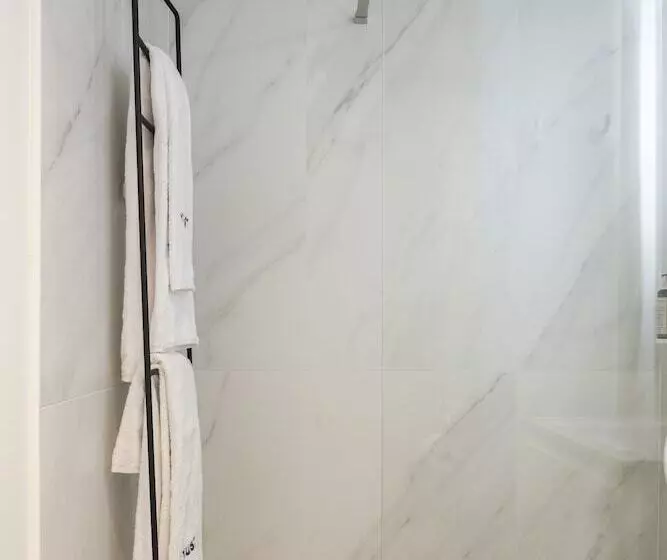 ホテル Yust Liege