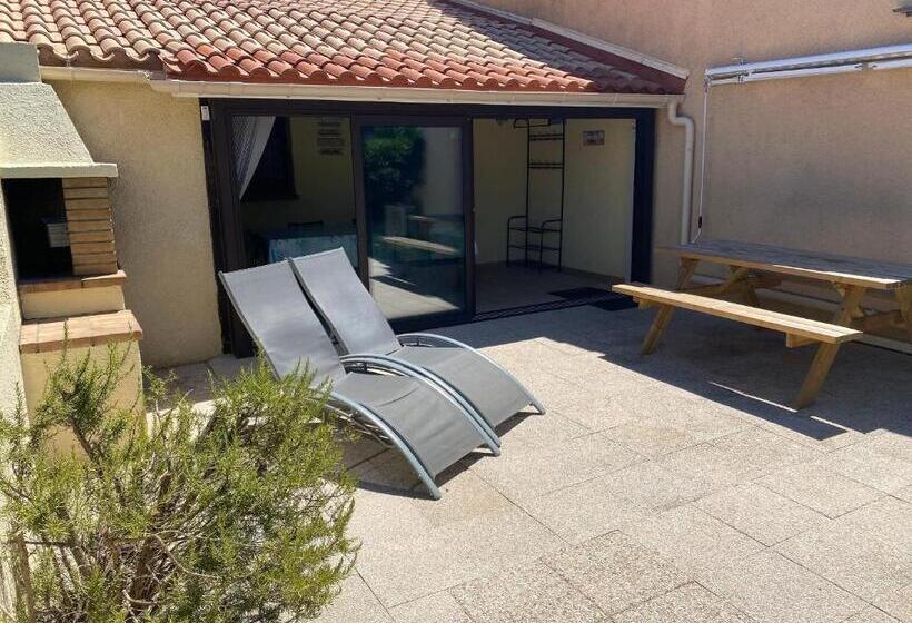 Maison De 2 Chambres Avec Jardin Clos A Leucate