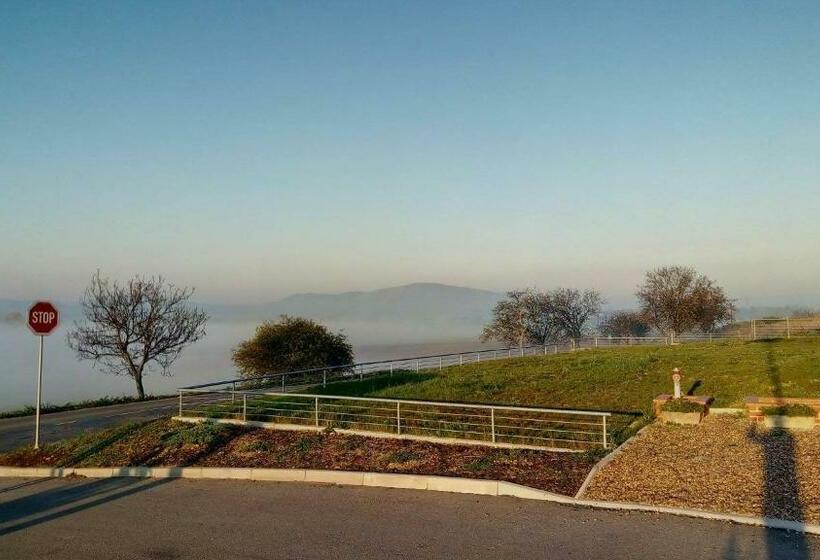 بنسيون Penzion U Vinařství šabata