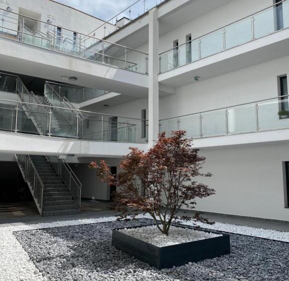 Royal Sun   Lakeside Luxury Studio Flat At Balaton