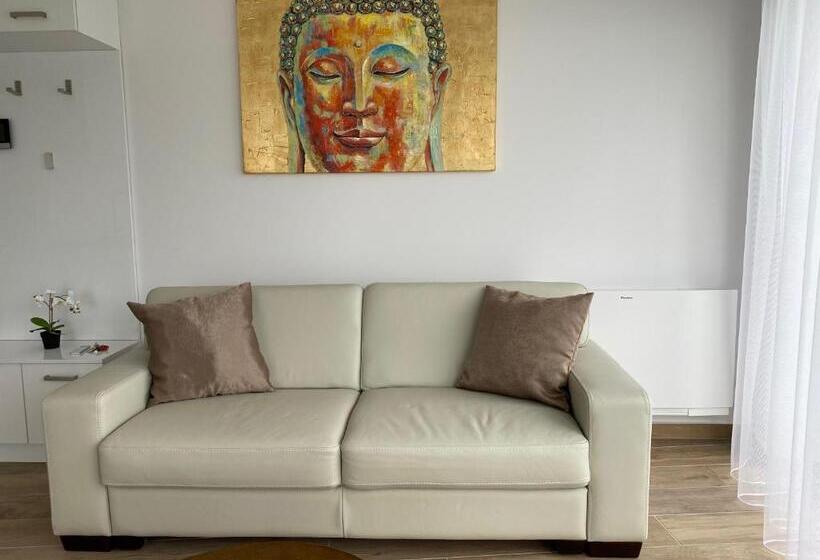 Royal Sun   Lakeside Luxury Studio Flat At Balaton