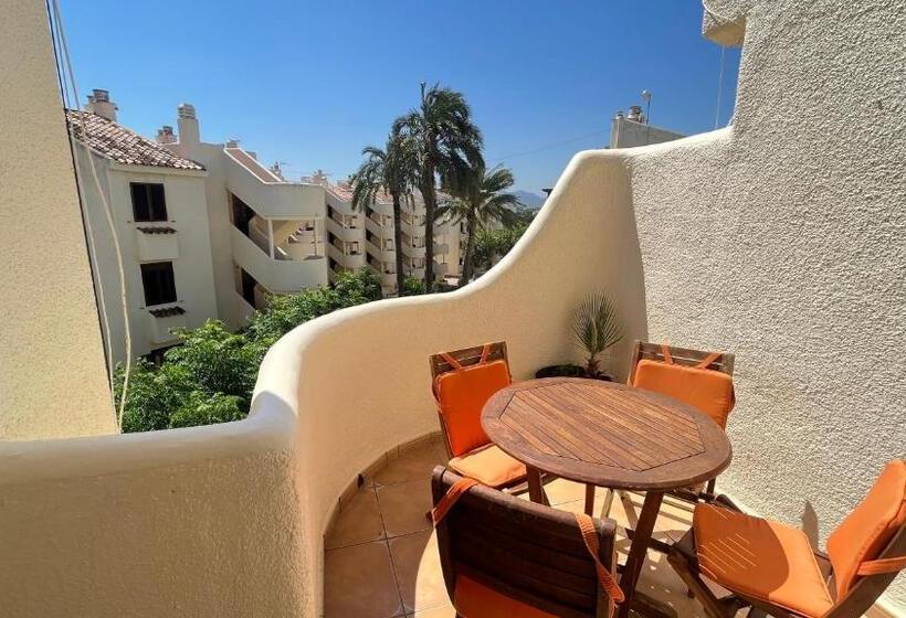 Urbanización La Felicidad El Conserje