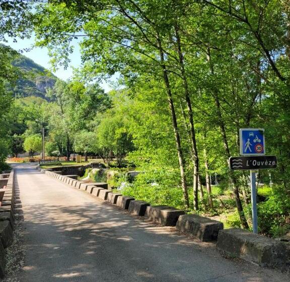 Appartement Ardeche Vallée De L Ouvèze Sans Extérieur Mais à Proximité De Parcs
