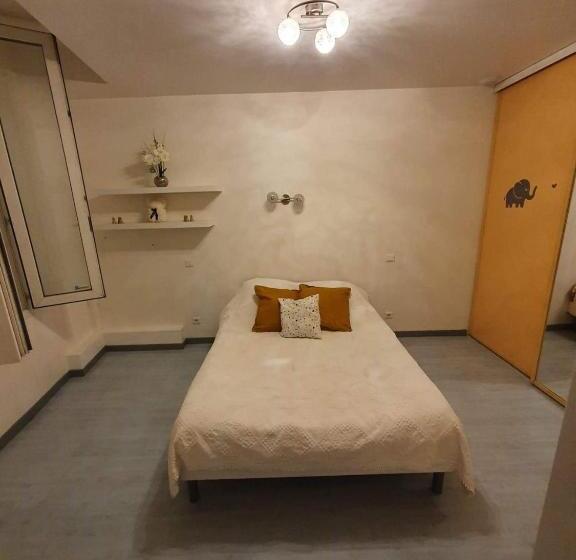 Appartement Ardeche Vallée De L Ouvèze Sans Extérieur Mais à Proximité De Parcs