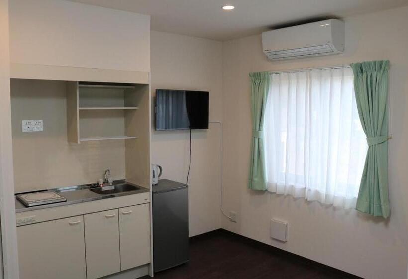 Hotel ペンションニライカナイ