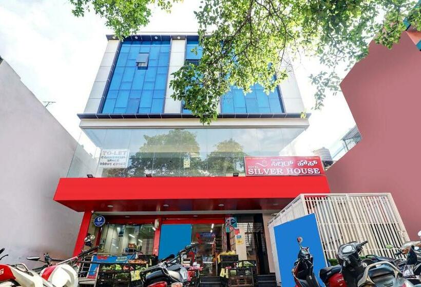 فندق O Silver House Near Mantri Square Mall