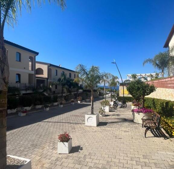 ホテル Residenza Azzurra