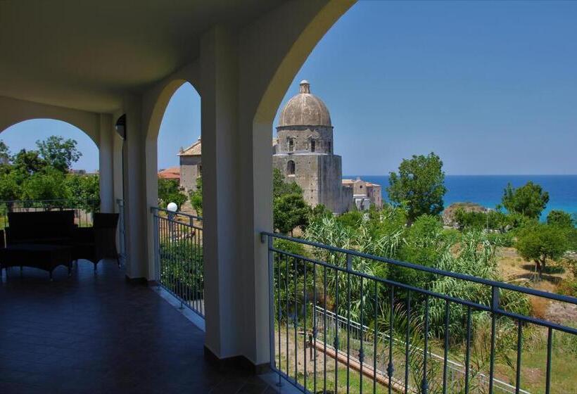 ホテル Residenza Azzurra