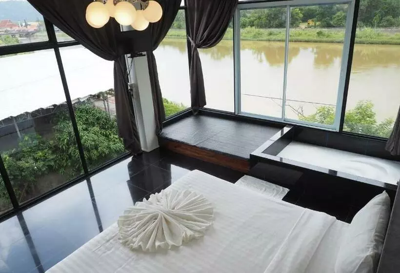 Motelli Nava Tara Resort