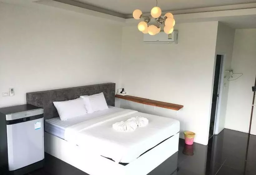 Motelli Nava Tara Resort