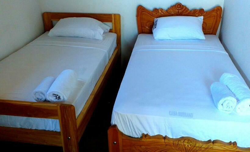 پانسیون Casa Serrano   Callejón De Don Blas 1 Hab Solera