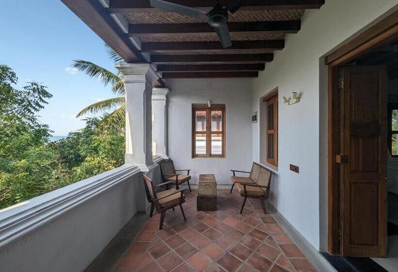 بنسيون Thanga House By Luxunlock Private Villas