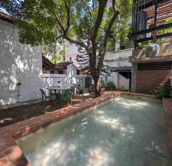 بنسيون Thanga House By Luxunlock Private Villas