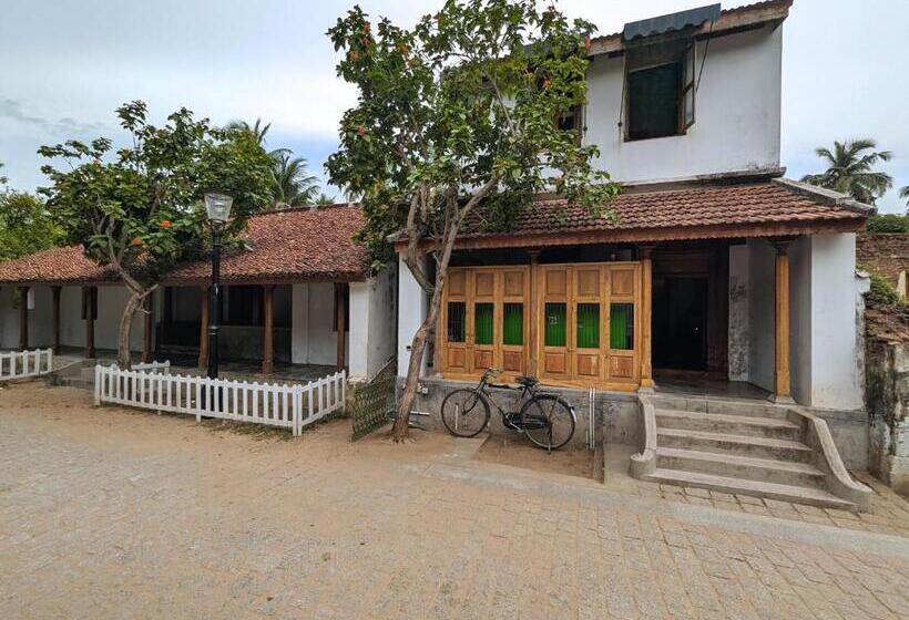 بنسيون Thanga House By Luxunlock Private Villas