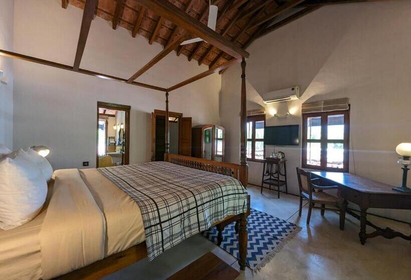 بنسيون Thanga House By Luxunlock Private Villas