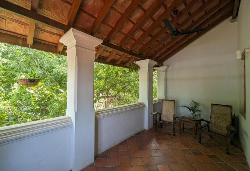 بنسيون Thanga House By Luxunlock Private Villas