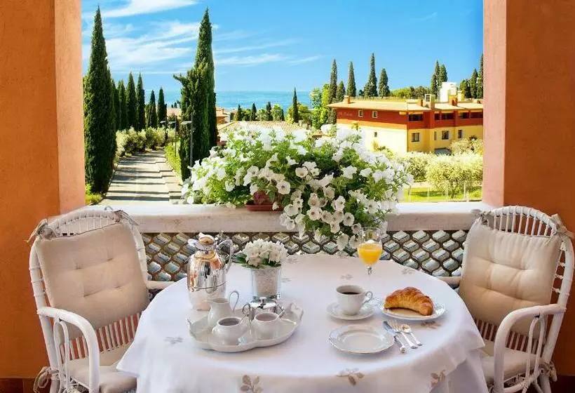 پانسیون Villa Telli