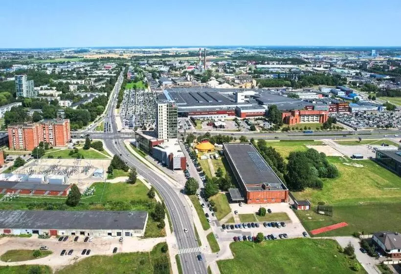 Sea View Apartment On 19th Floor