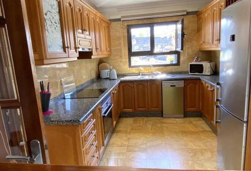 Villa Berna With Sea View