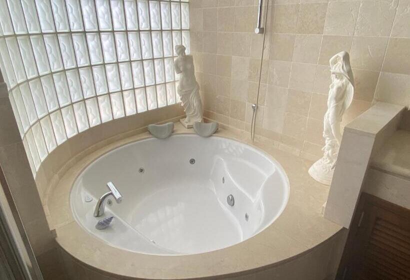 Villa Berna With Sea View