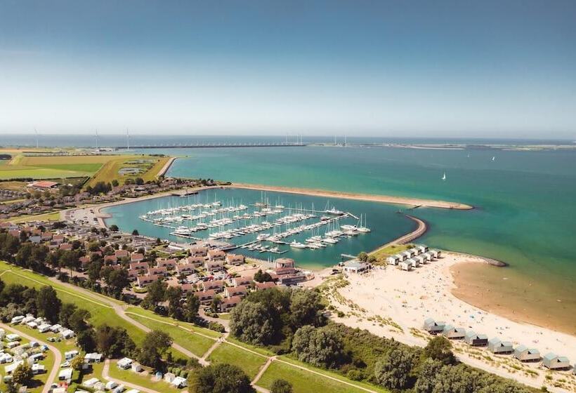 Beach Resort Kamperland   1477