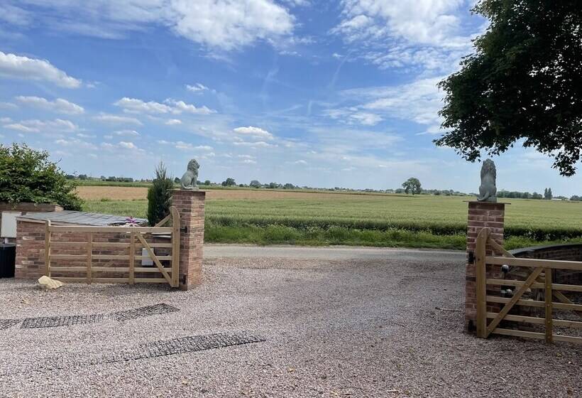 Rural Apartment Near Spalding 1 Bed