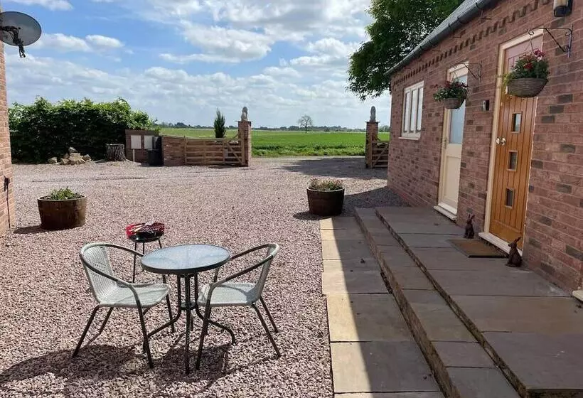 Rural Apartment Near Spalding 1 Bed