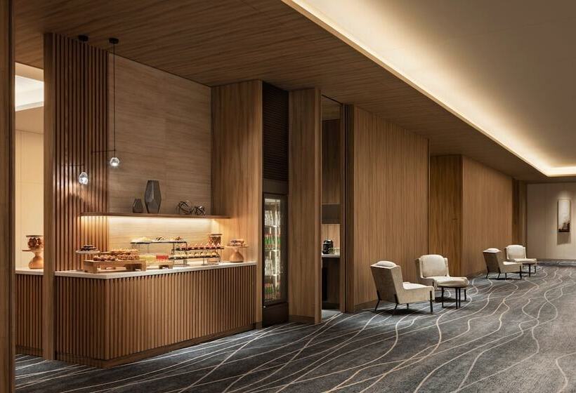 هتل Courtyard By Marriott Nagoya