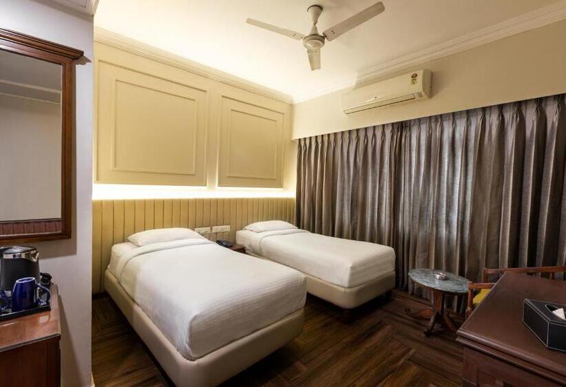 فندق Grand Kalinga