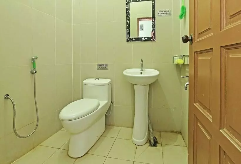 Hotelli Oyo 90441 Cz Traveler S